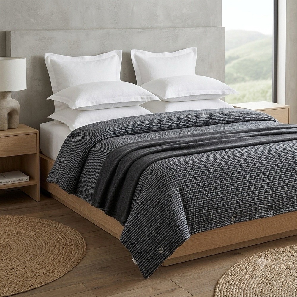 Pottery Barn Duvet Cover Cal King Navy Max Waffle Minimalist Luxury 108X92in